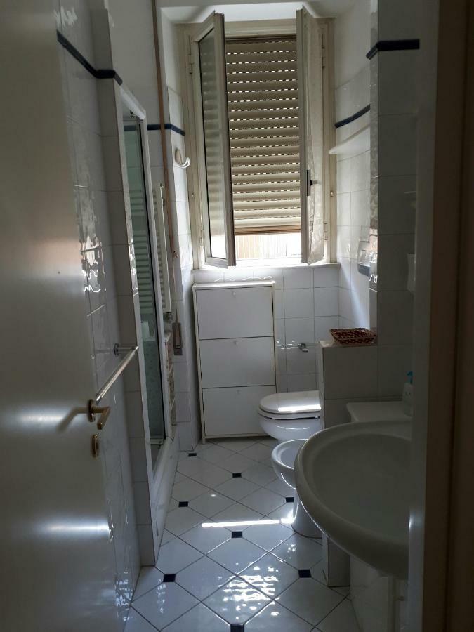 דירות רומא Rey Apartament מראה חיצוני תמונה